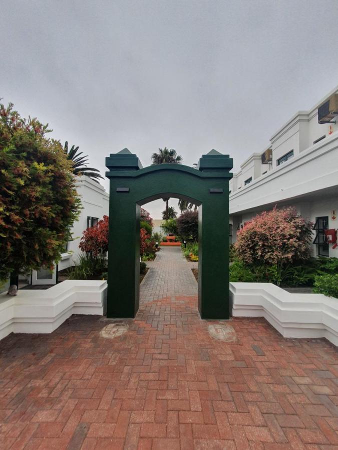 Langholm Hotel Walvis Bay Eksteriør billede