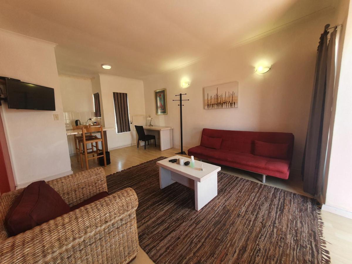 Langholm Hotel Walvis Bay Eksteriør billede
