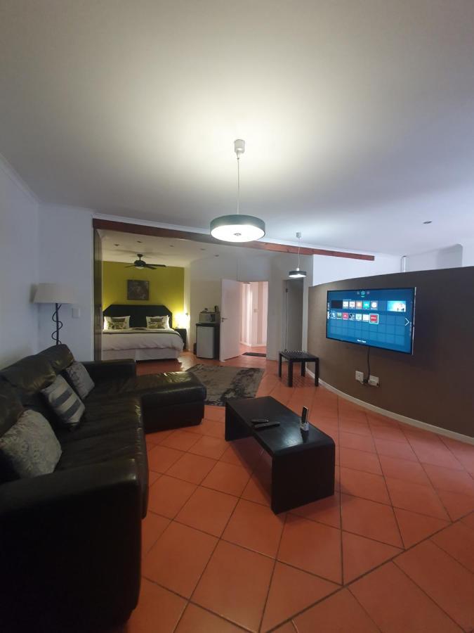 Langholm Hotel Walvis Bay Eksteriør billede