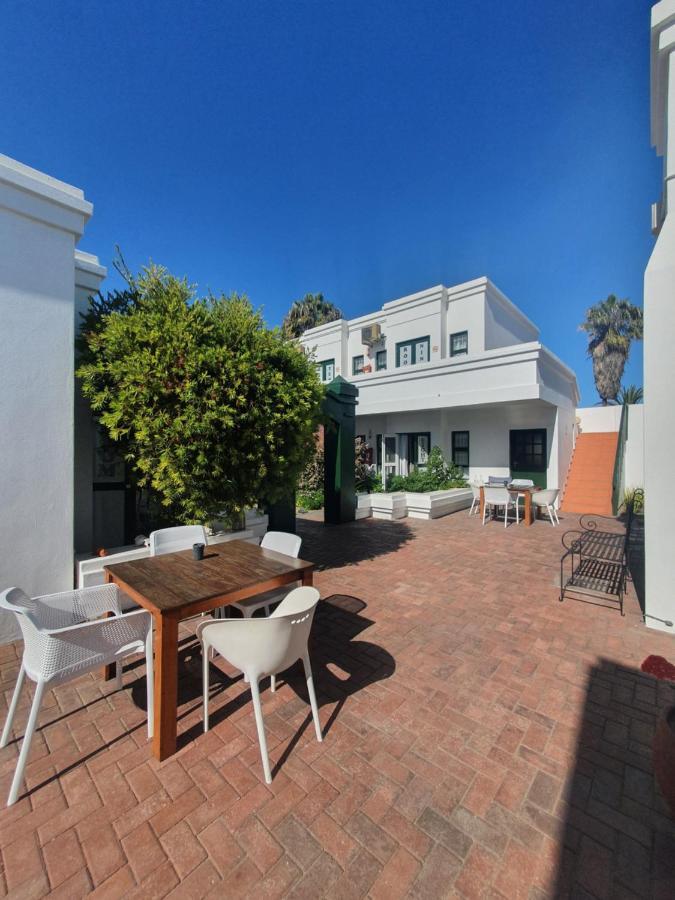 Langholm Hotel Walvis Bay Eksteriør billede